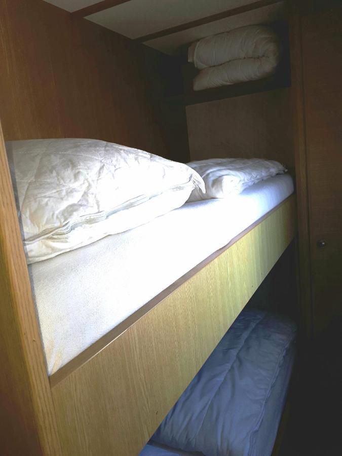 Ameland-Nes-Duinoord: Stacaravan Nes  Zewnętrze zdjęcie