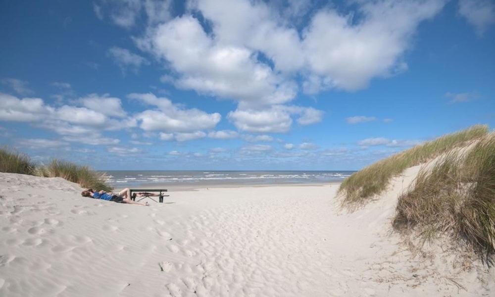 Ameland-Nes-Duinoord: Stacaravan Nes  Zewnętrze zdjęcie
